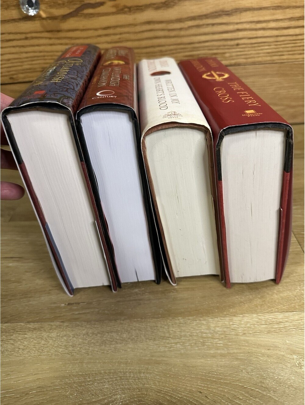 Diana Gabaldon Outlander Book Lot - 4 books Companion 1-2 - Picture 4 of 6